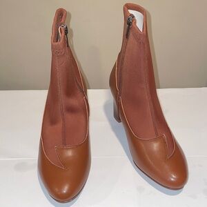 Pregnancy Boots New Size 6.5